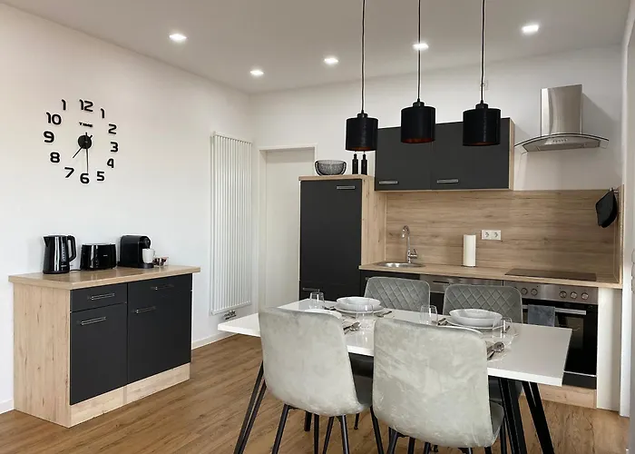 Little Penthouse 아파트 *